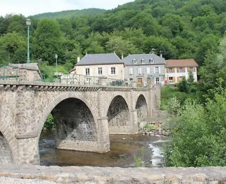 La Prunelle 1 * Ferrières-Saint-Mary